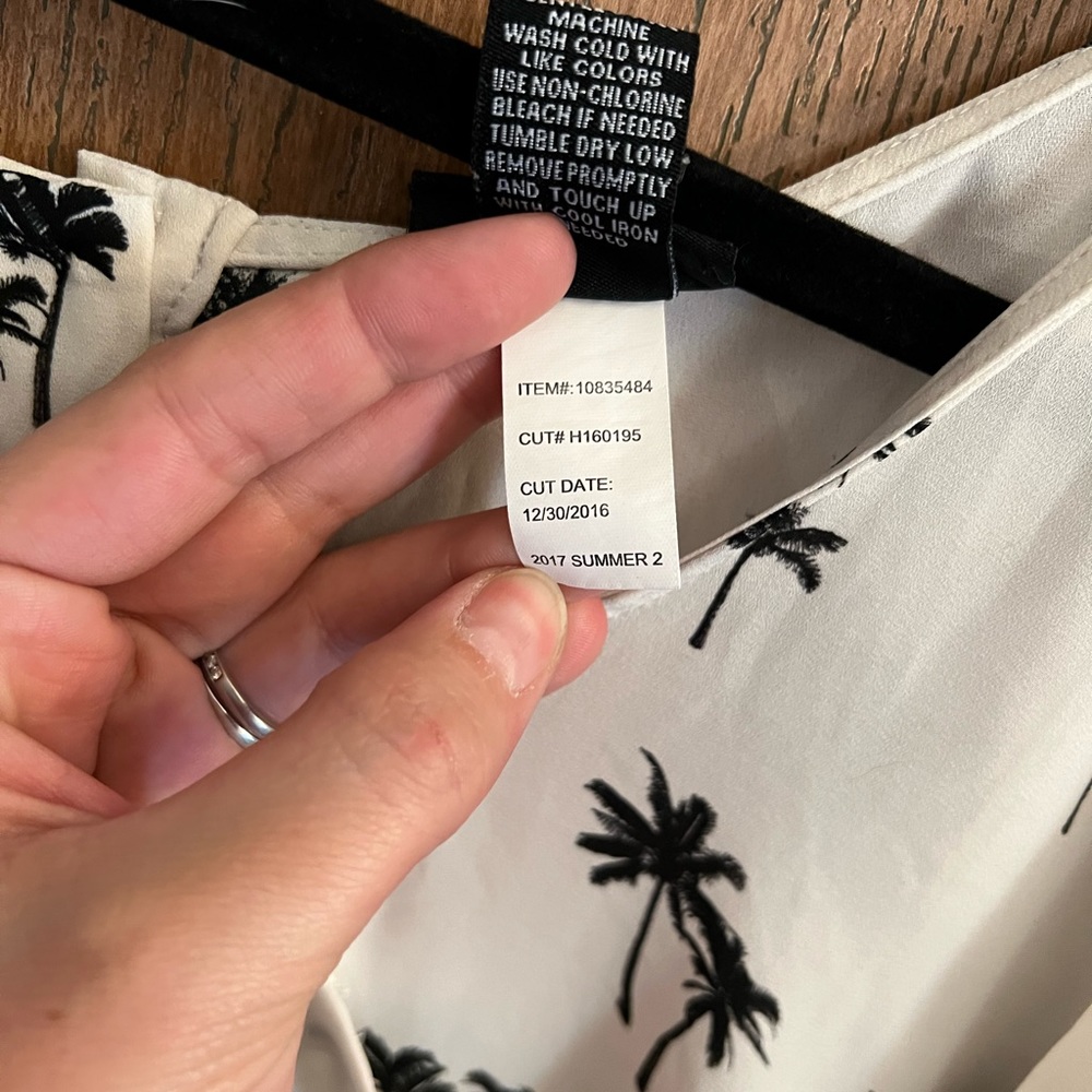 Torrid Palm Tree Button Down Back Blouse - image 3